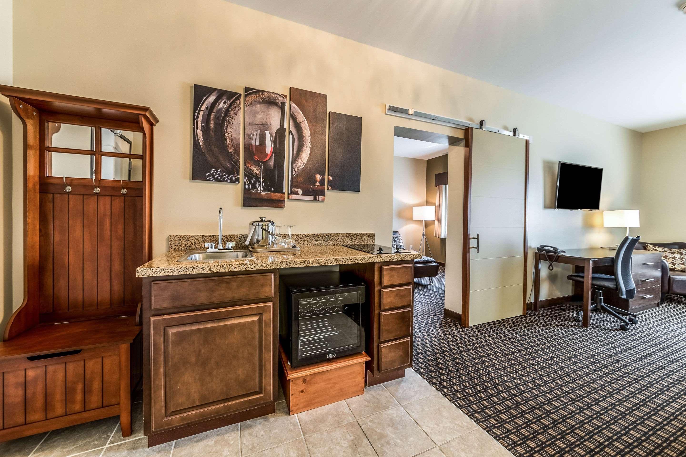 Comfort Inn & Suites Barnesville - Frackville Екстер'єр фото