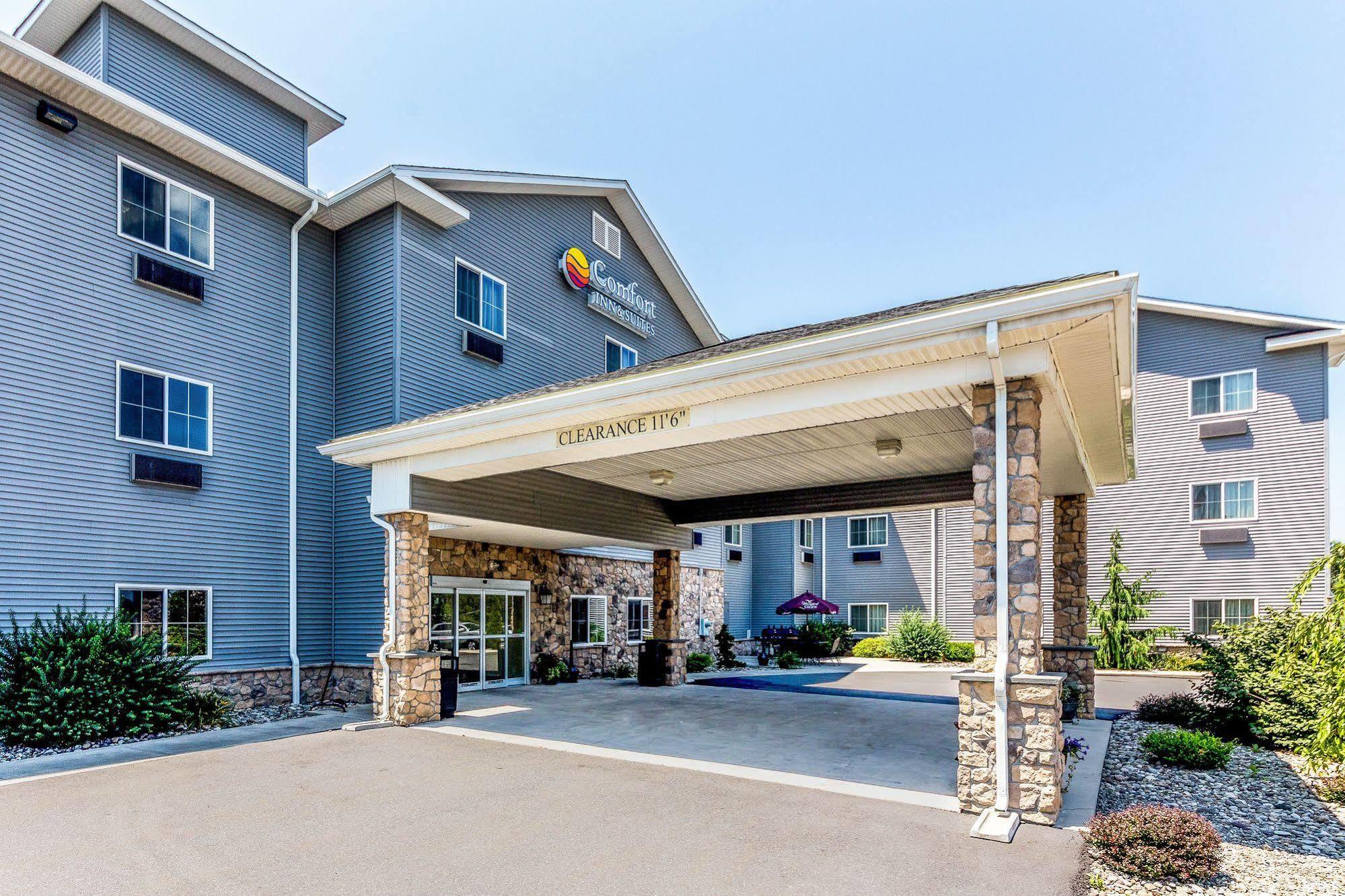 Comfort Inn & Suites Barnesville - Frackville Екстер'єр фото